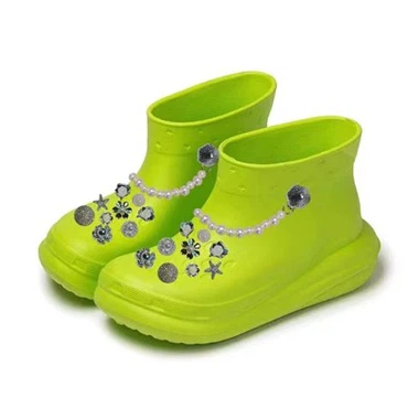 נעליים עמידות למים חיצוניות